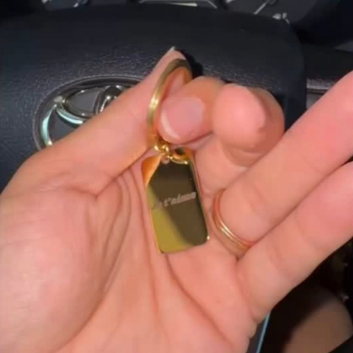 <p><strong>+ 9500 souvenirs déjà créés ✨</strong></p>